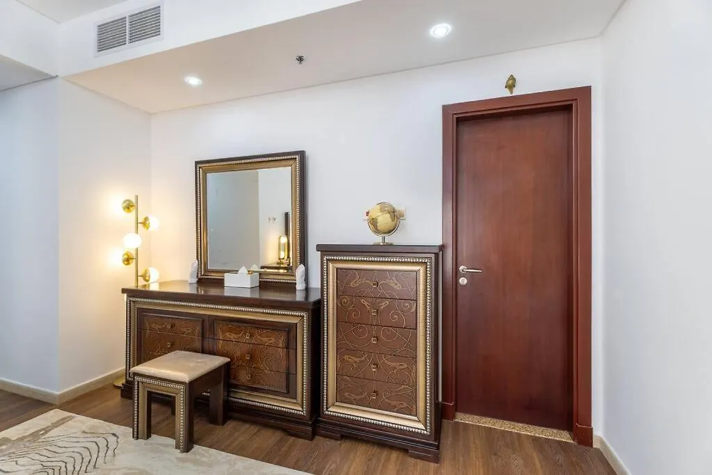 87 Floor Penthouse Full Sea View 5 Bhk Apartment Dubai