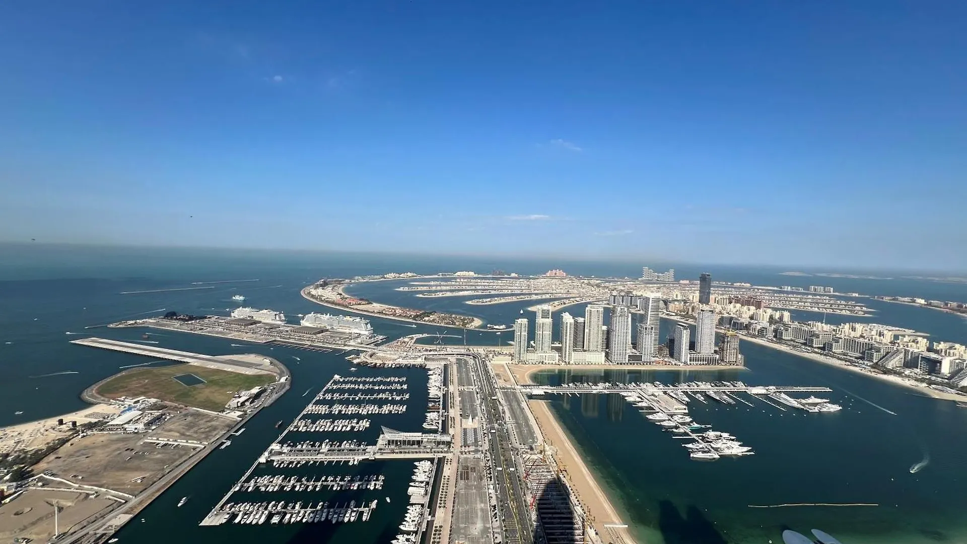 87 Floor Penthouse Full Sea View 5 Bhk Apartment Dubai 0*,  United Arab Emirates